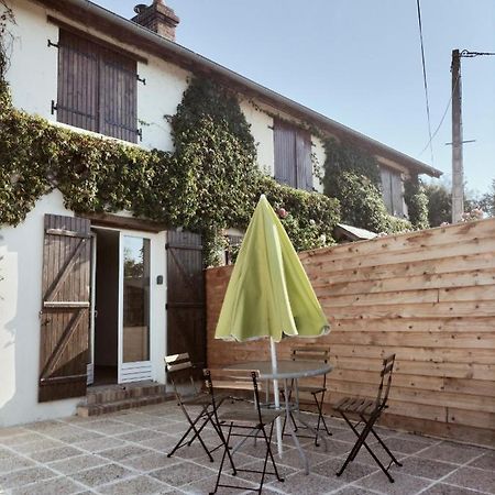 A Deux Pas De Cabourg ,Avec Une Belle Vue Sur La Campagne Normande.A Grangues エクステリア 写真